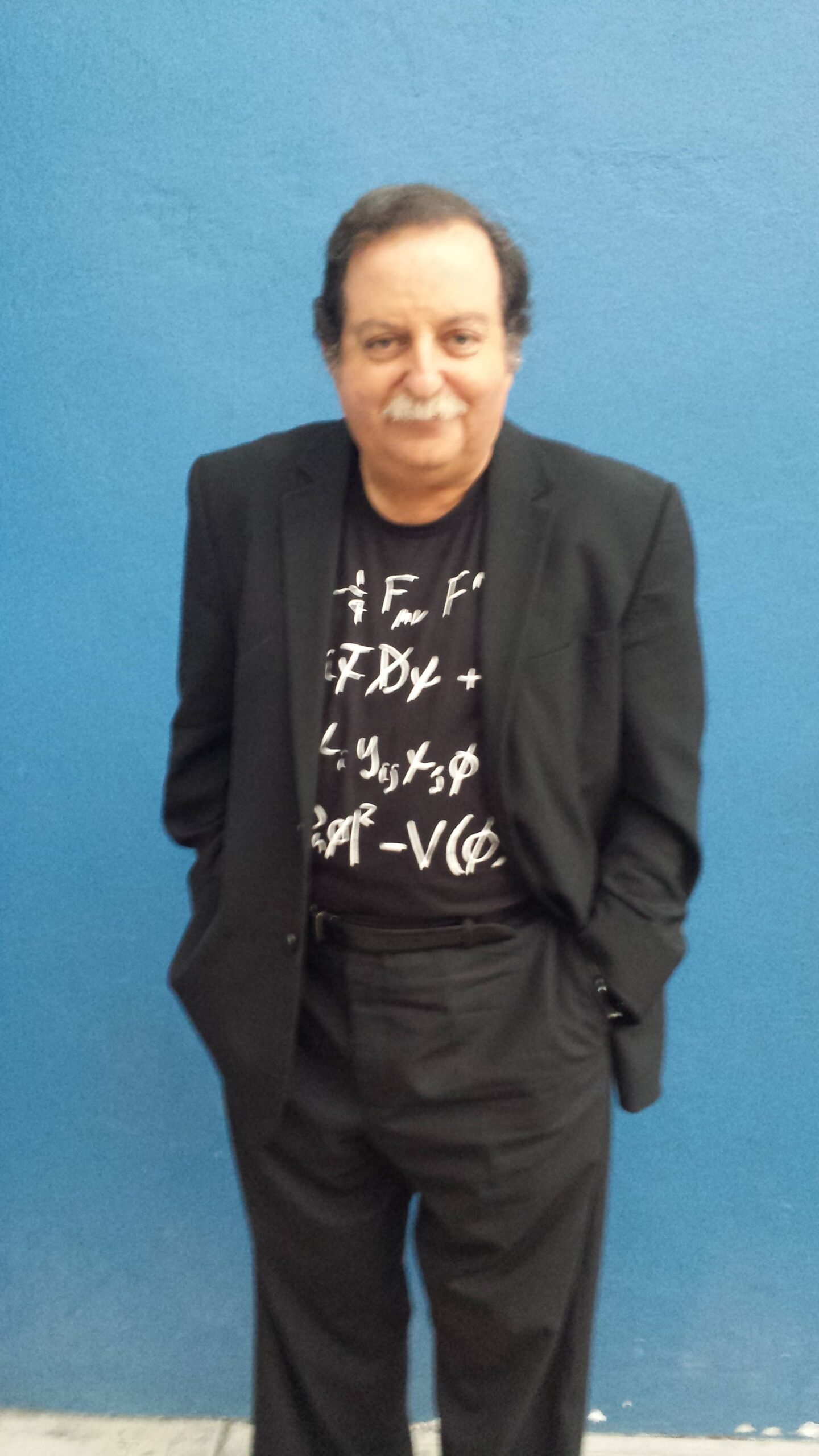 José Gordon, escritor y conductor de La oveja eléctrica; fotografía de archivo.
