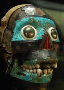 Máscara mesoamericana asociada con Tezcatlipoca resguardada en el British Museum, imagen de archivo