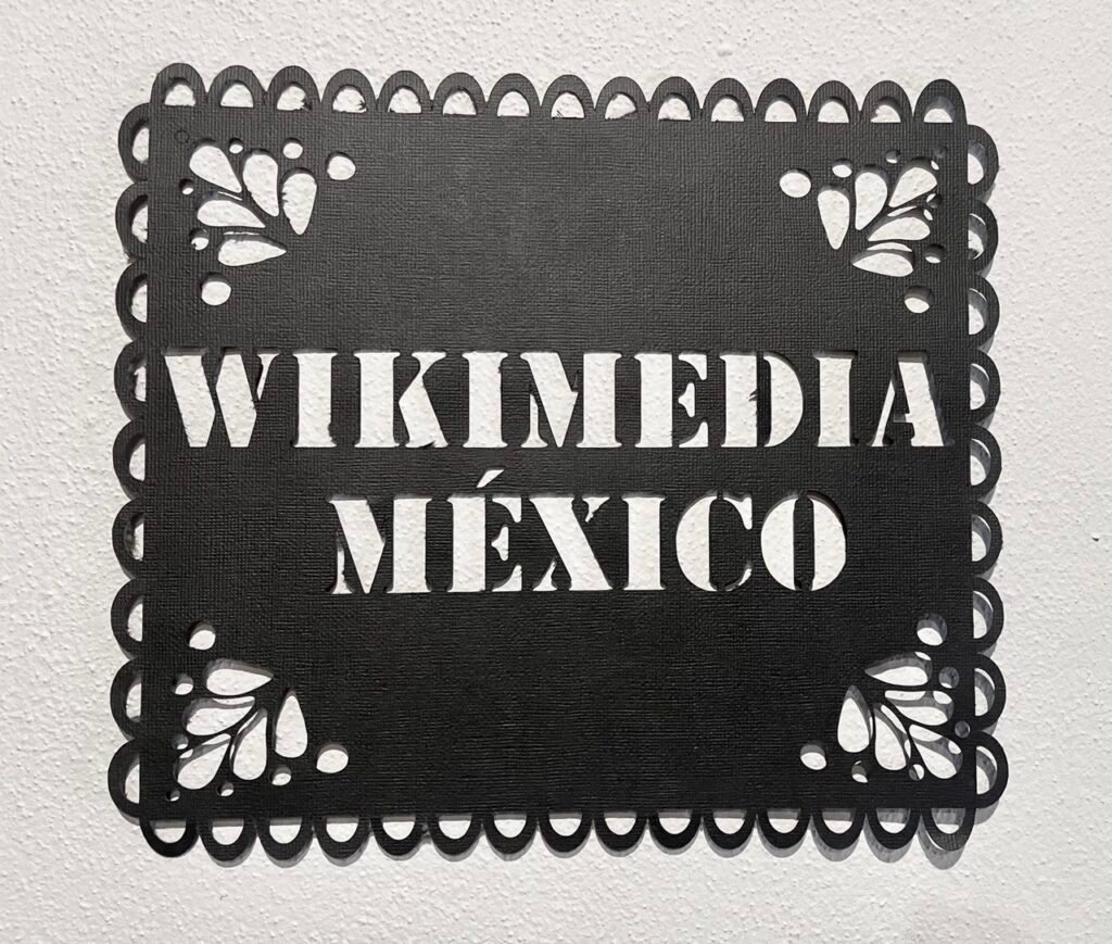 Papel picado elaborado para una ofrenda de Día de Muertos en 2023; imagen de archivo.